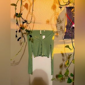 Beautiful green long sleeve